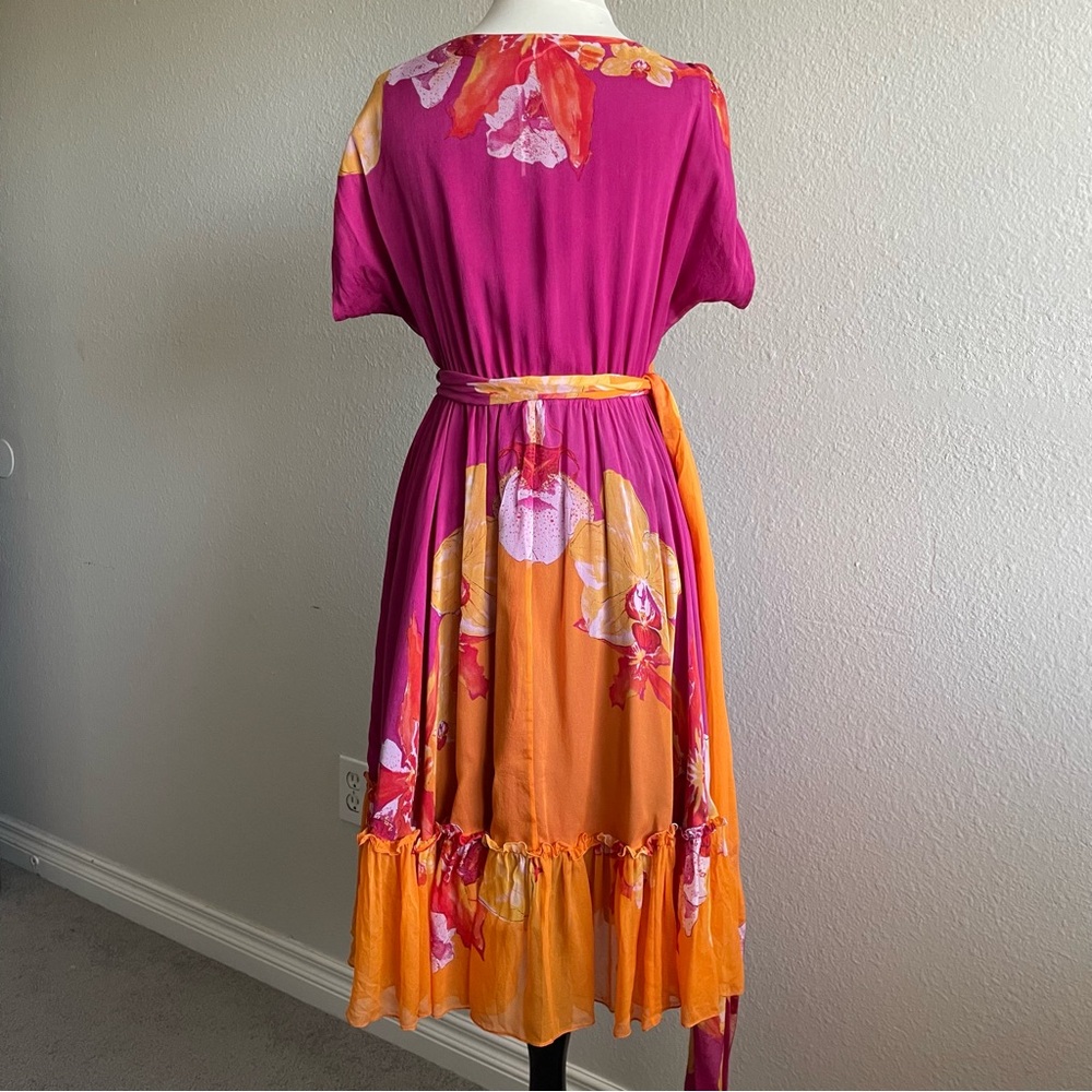 Diane Von Furstenburg Rewa Short Floral Silk Wrap dress - Picture 7 of 10